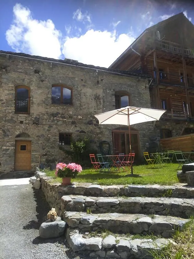 Bed & Breakfast Auberge Les 1000 Cols, Anciennement Val D Azur Molines-en-Queyras