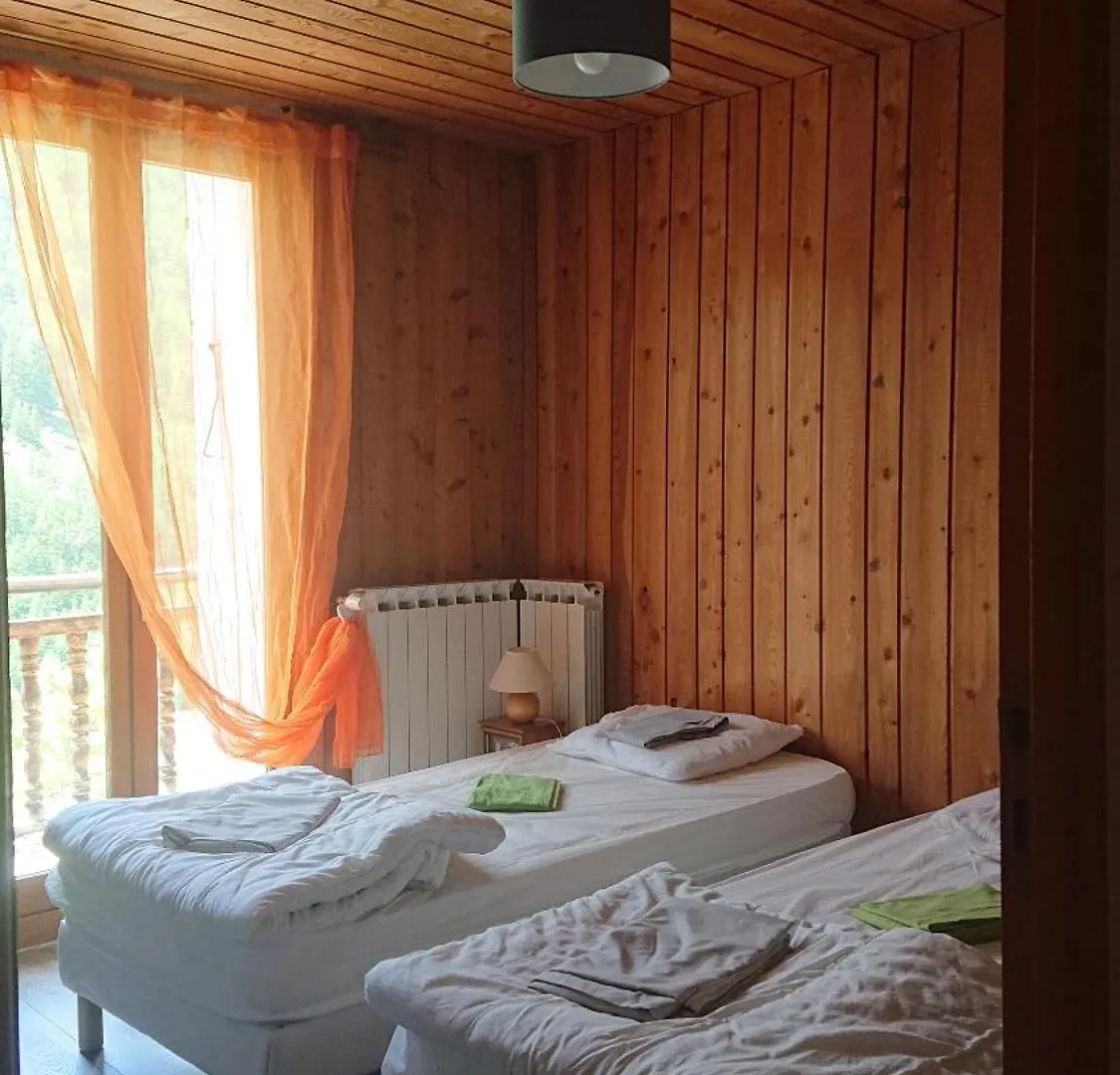 Auberge Les 1000 Cols, Anciennement Val D Azur Molines-en-Queyras 0*,